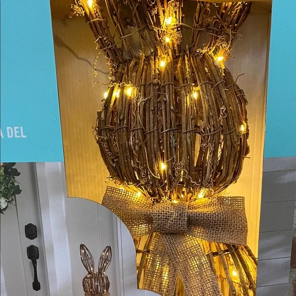 Martha Stewart Brown LED Bunny Yard Stakes - Picture 8 of 10